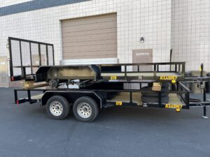 Tandem Axle Utility With Spring Assist Ramp Gate